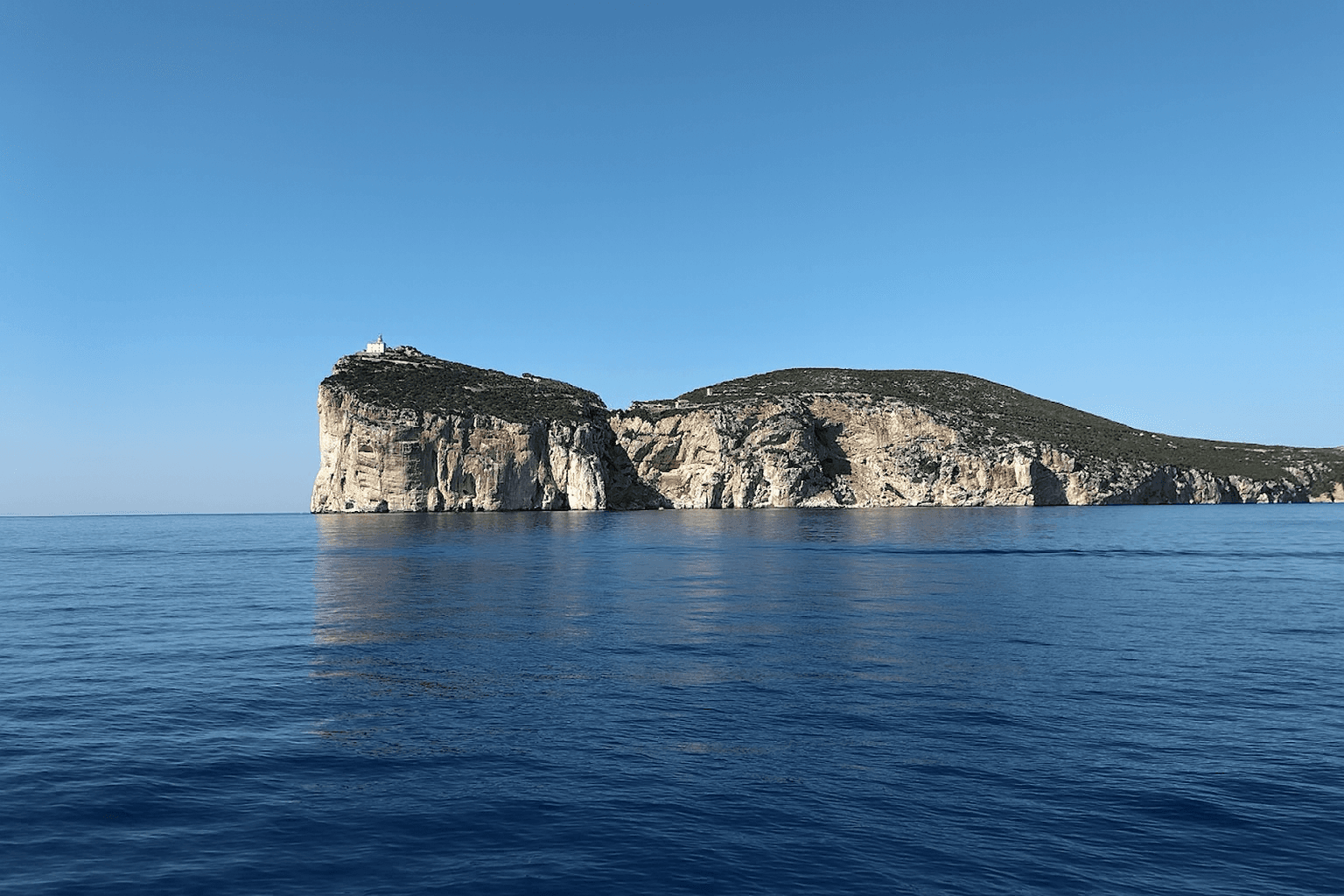 Scuba diving at Grotta di Nereo (Nereo Cave) in Alghero