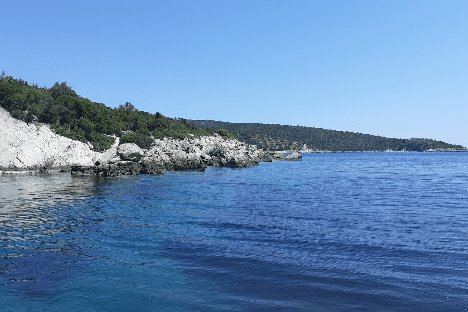 Scuba diving at Peristera Ancient Wreck in Alonissos