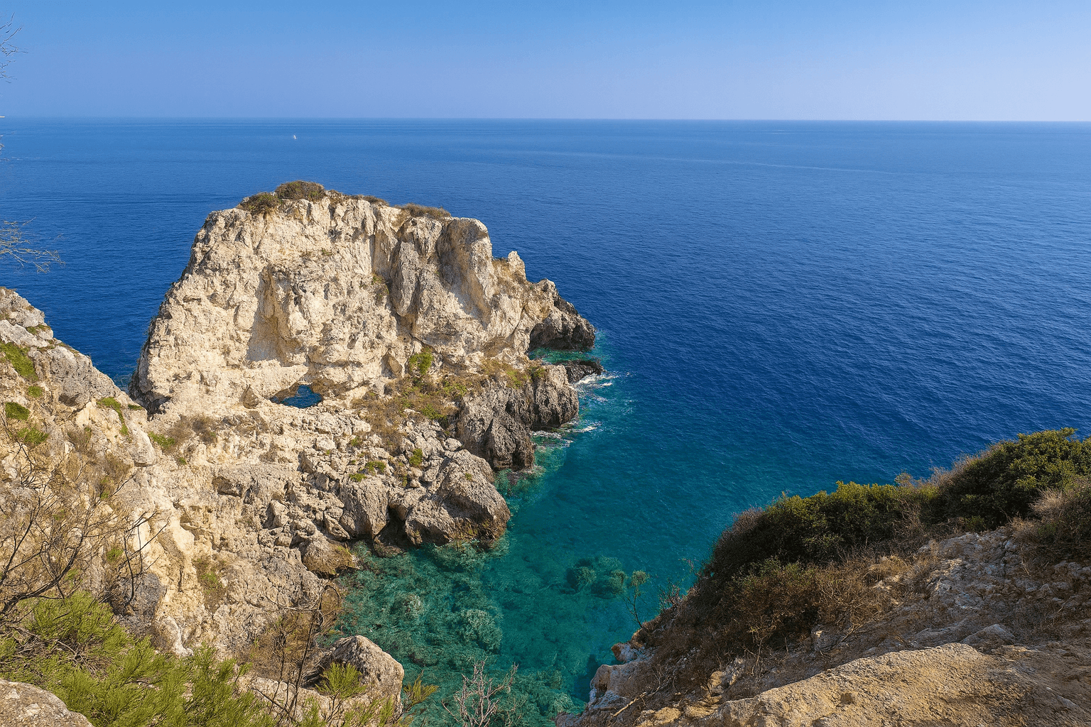 Scuba diving at Secca di Punta Secca (Gli Archi) in Tremiti Islands